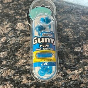 JVC GUMY PLUS REMOTE & MICROPHONE